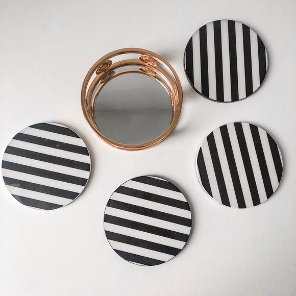 ❌SOLD [Henri Bendel] RARE Stripe Coaster Set - Picture 4 of 5